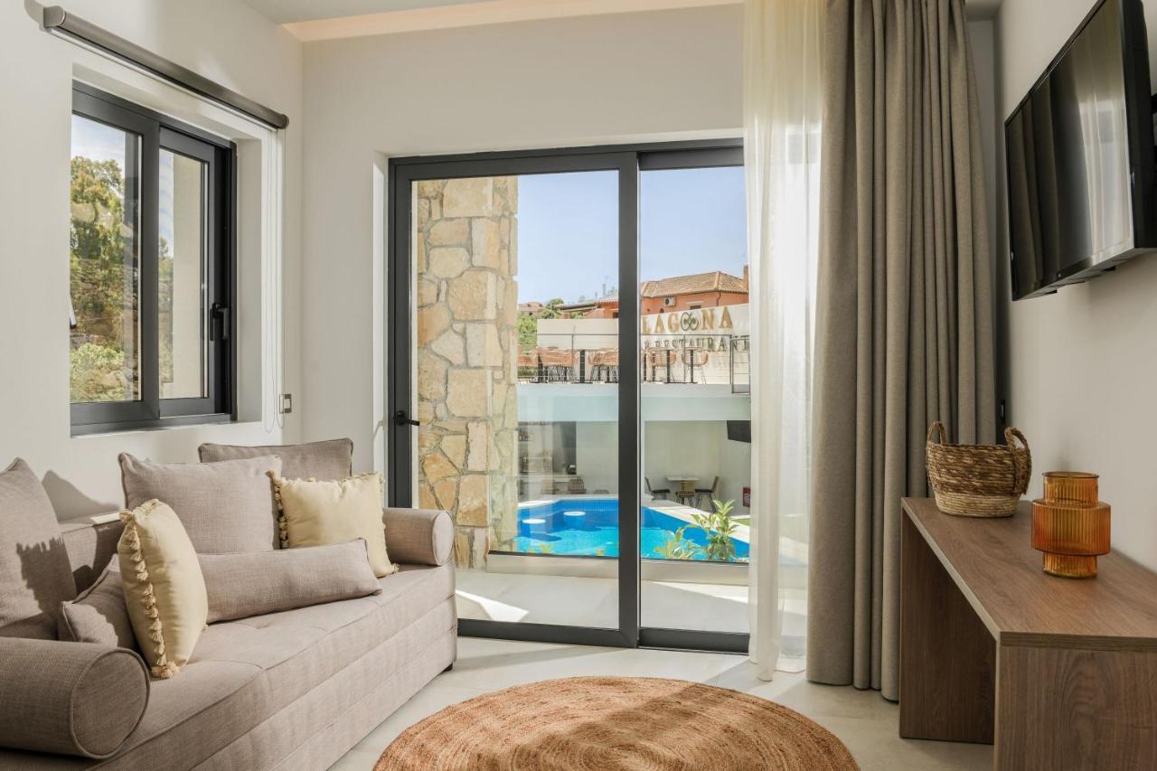 Lagoon Luxury Suites Vasilikí 外观 照片