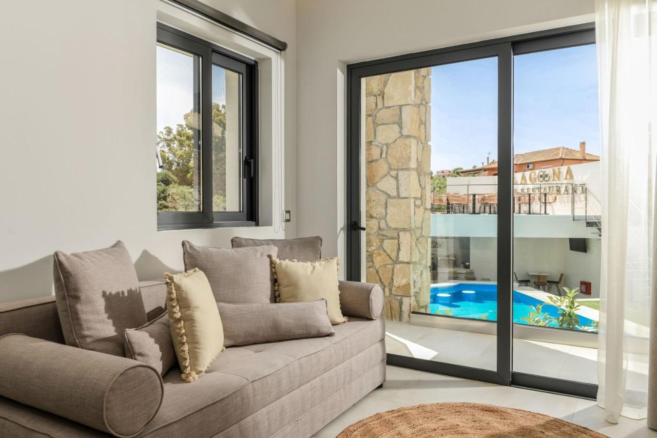 Lagoon Luxury Suites Vasilikí 外观 照片