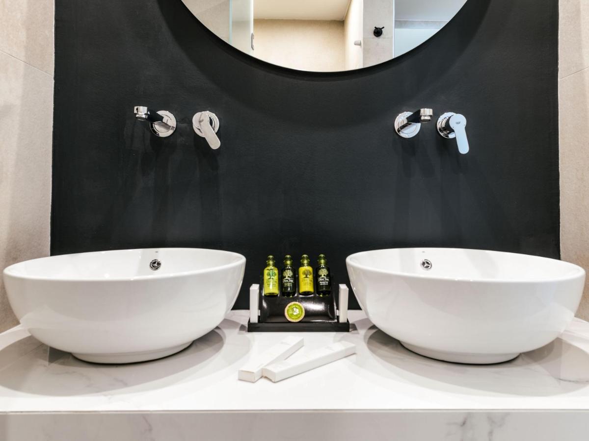 Lagoon Luxury Suites Vasilikí 外观 照片