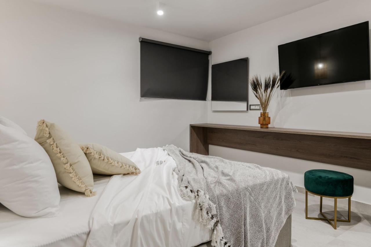 Lagoon Luxury Suites Vasilikí 外观 照片
